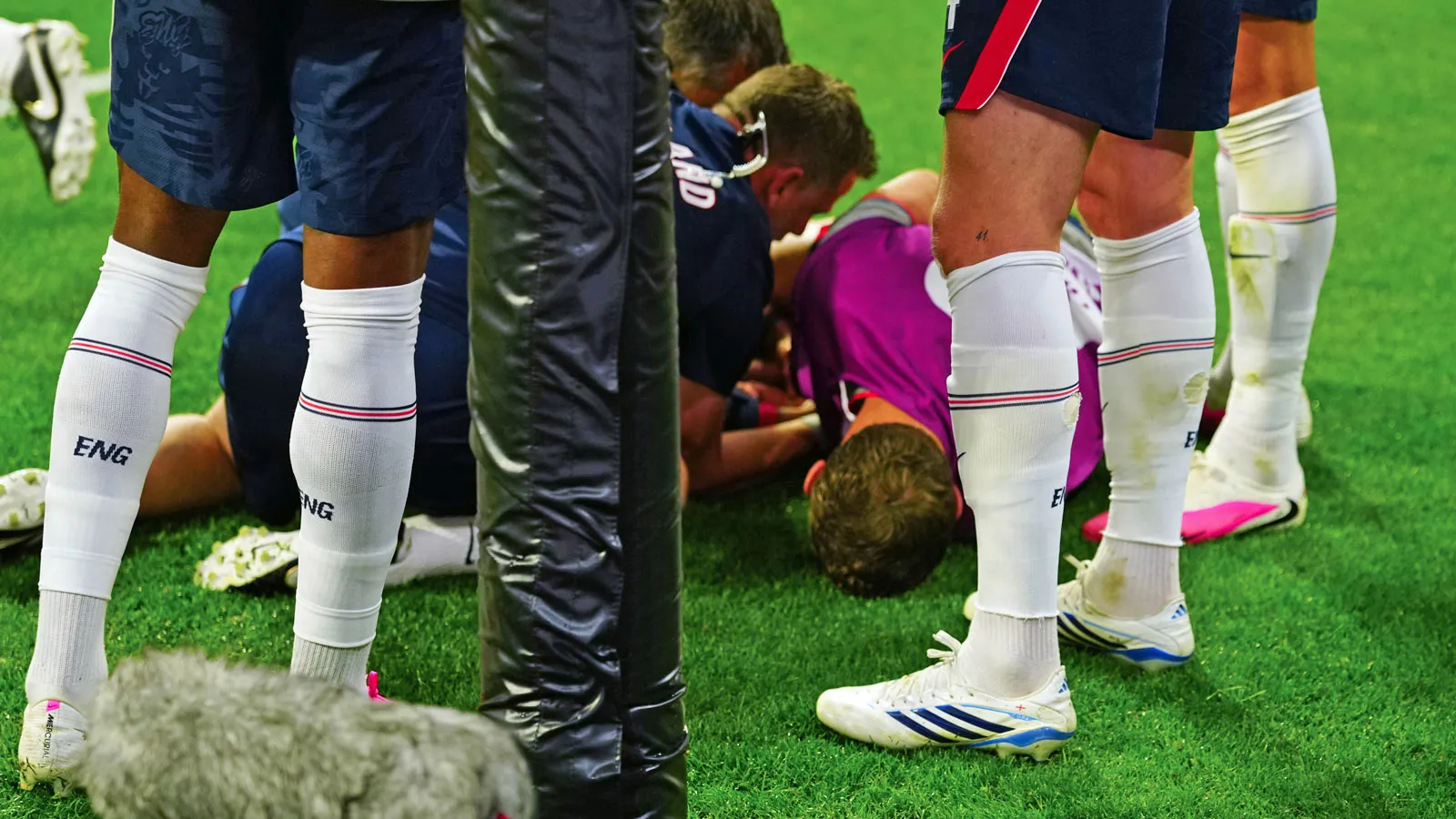 Jordan Henderson set to miss the rest of the World Cup after sustaining a severe wrist fracture- Photo credit: Goal