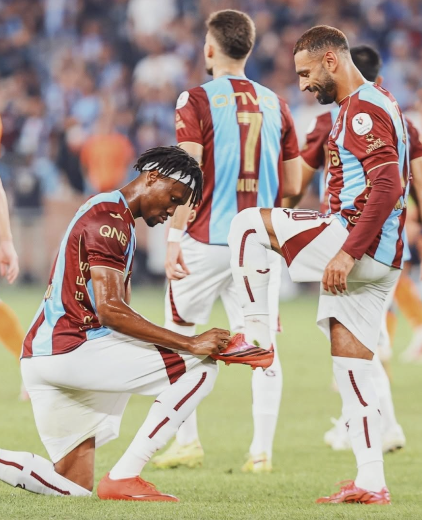 Chibuike Nwaiwu Celebrates With Mohamed Salah After Egyptian Star Fires Trabzonspor to 2–1 Win - Photo Credit : Trabzonspor, X