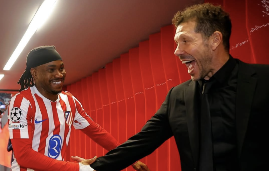 Diego Simeone and Ademola Lookman - Photo Credit : ATLÉTICO MADRID, X