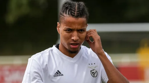 Tyronne Ebuehi