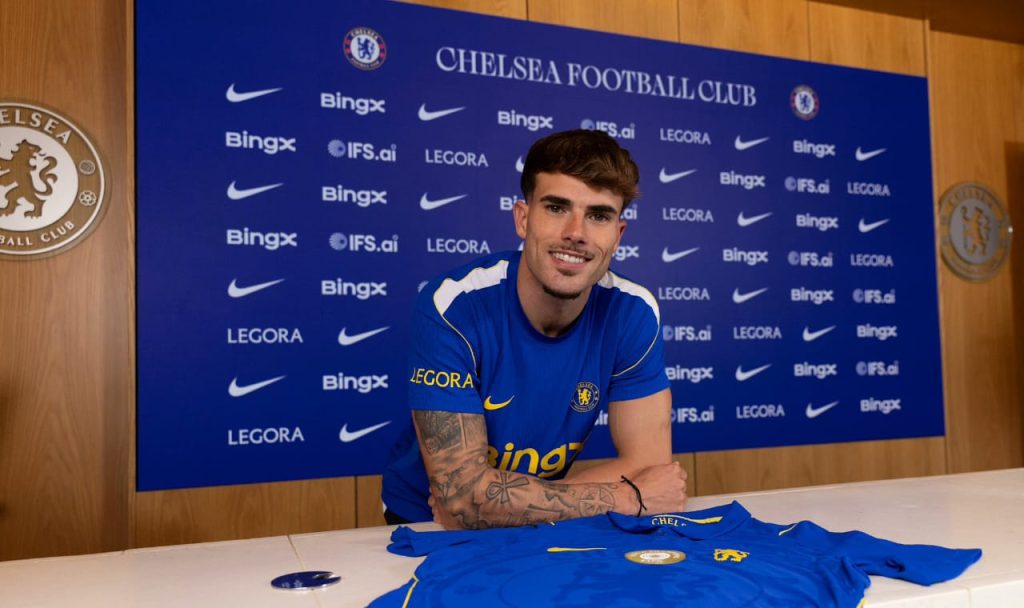 Chelsea confirm Pep Chavarria has joined from Rayo Vallecano (Photo credit: Chelsea media)