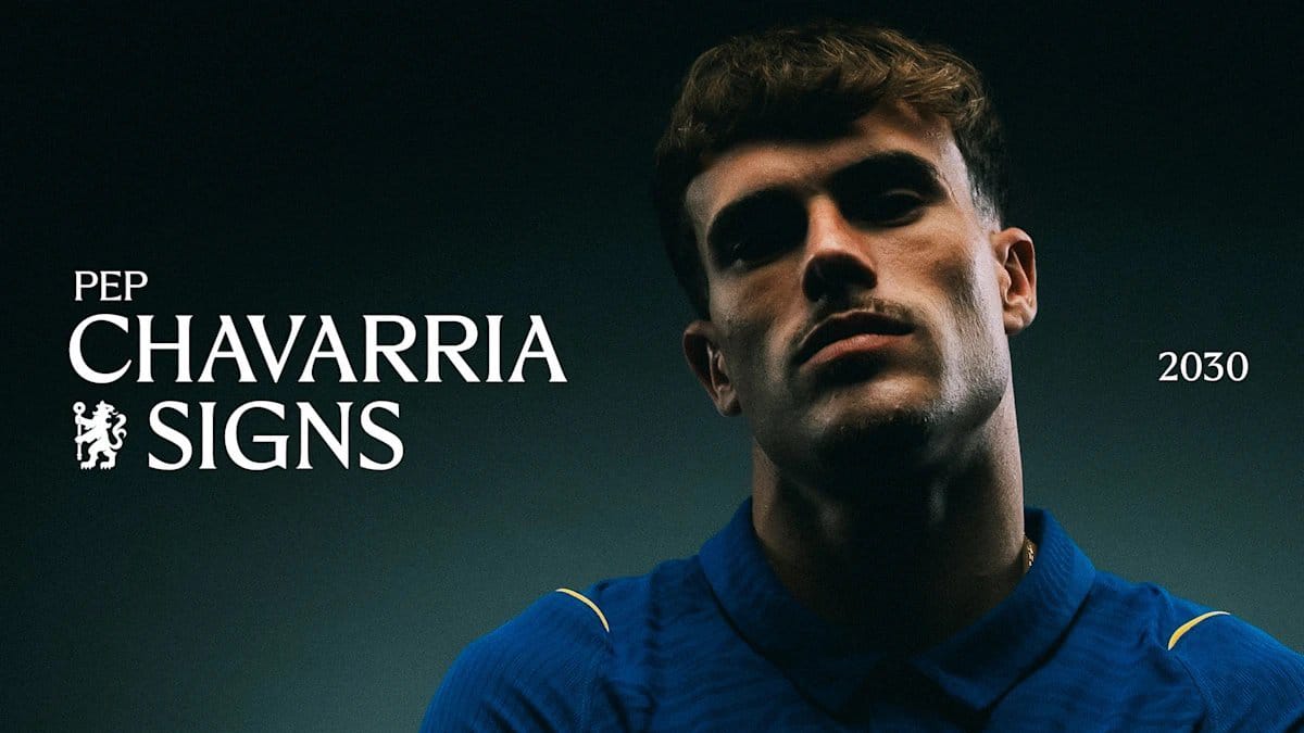 Pep chavarria signs for Chelsea (Photo credit: Chelsea media)