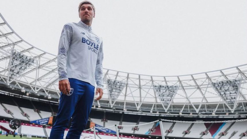 Joel Piroe Joins West Ham on Season-Long Loan (Photo credit: Jacobs Ben via x