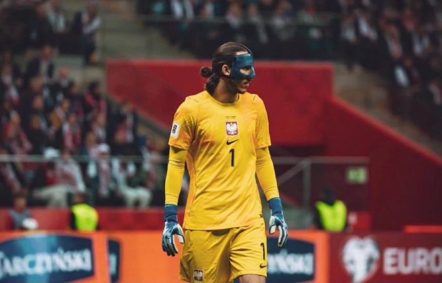 Kamil Grabara (Photo credit: Fabrizio Romano media)