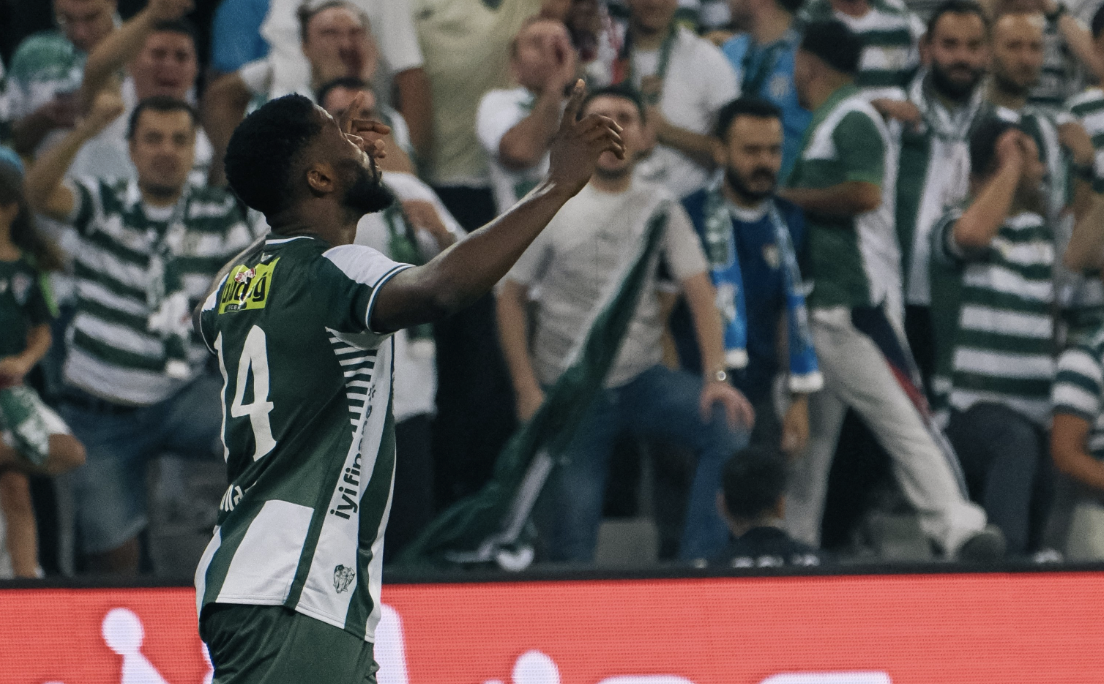 Kelechi Iheanacho has continued his incredible scoring streak for Bursaspor, netting two goals as the club thrashed İstanbulspor 4–0 - Photo Credit : Bursaspor, X
