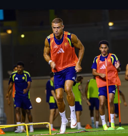 ronaldo back to Al nassr for training. (photo credit: facebook media)