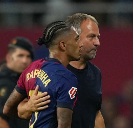 Hansi Flick and Raphinha (Photo Credit: Barcelona website)