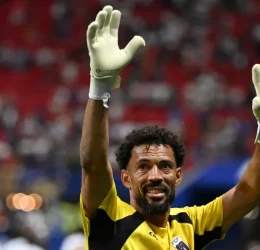 40 year old Vozinha, Cape Verde goal keeper - Photo Credit : Al Jazeera