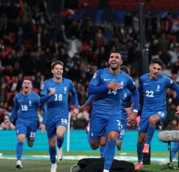 Goal! Vangelis Pavlidis gives Greece a 1-2 lead in London - Photo Credit : REUTERS