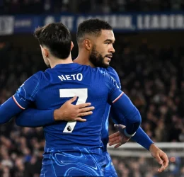 Chelsea players Reece James -Pedro Neto (Photo by Darren Walsh/Chelsea FC via Getty Images