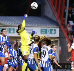 Chiamaka Nnadozie Shines Again As Brighton End Arsenal’s WSL Title Hopes - Photo Credit : Julie Sports