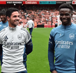 Saka and Arteta (Credit: Arsenal media file).